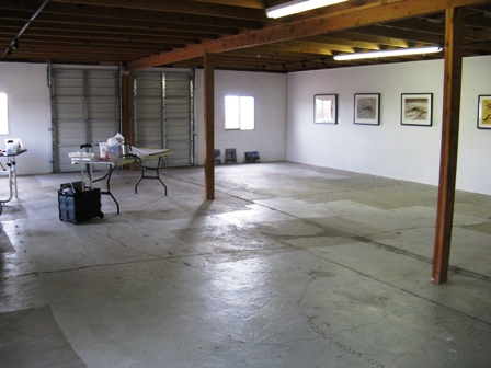 redbarnemptygallerystudio